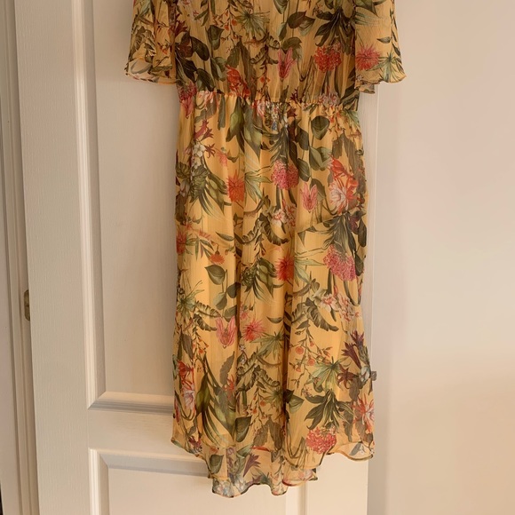 Maxi floral dress - Picture 2 of 3